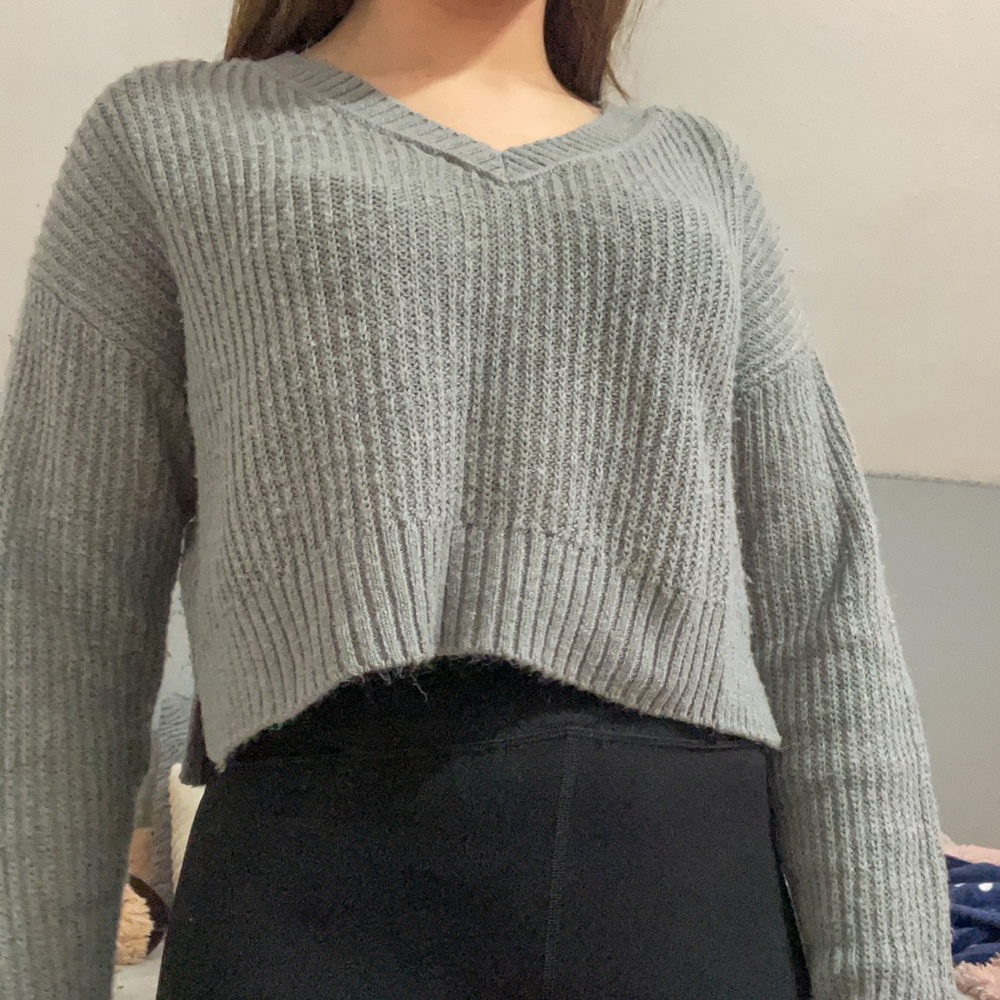 cropped gray sweater